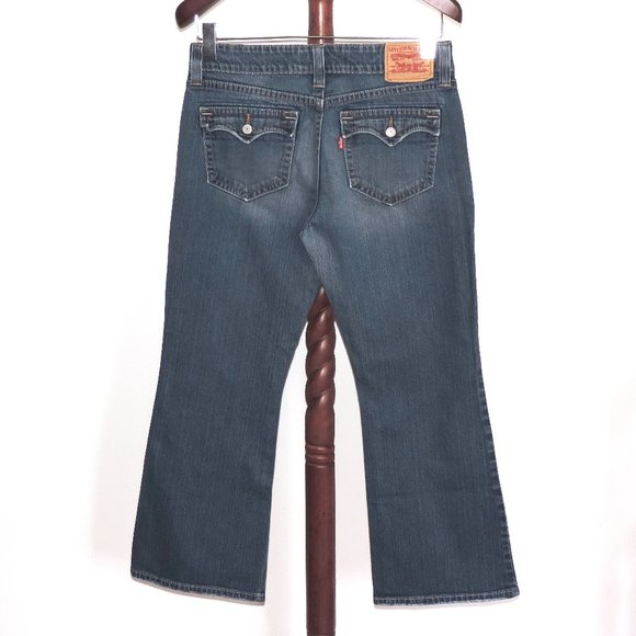 Levi's 515 Boot Cut distressed denim jeans - Picture 8 of 9